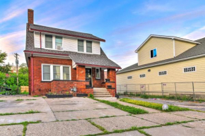Modern Family-Friendly Getaway 4 Mi to Dtwn!